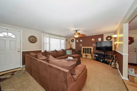Living - 3133 172nd St, Hazel Crest, IL 60429 photo 1 of 4