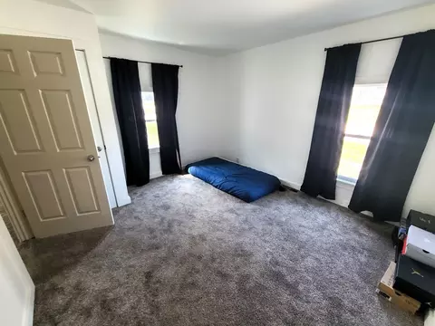 Bedroom - 514 E Graham St, Dixon, IL 61021 photo 4 of 4