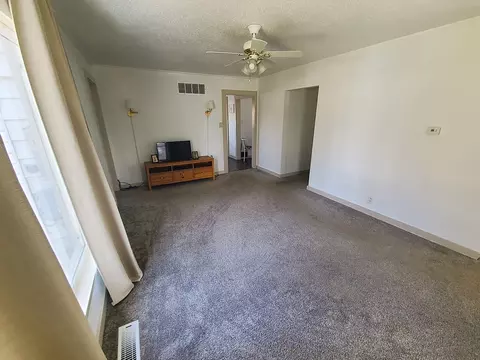 Living - 514 E Graham St, Dixon, IL 61021 photo 3 of 3