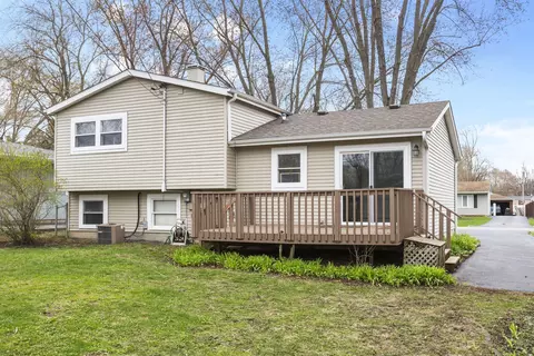 1903 Highview Ave, Mchenry, IL 60050 photo 25