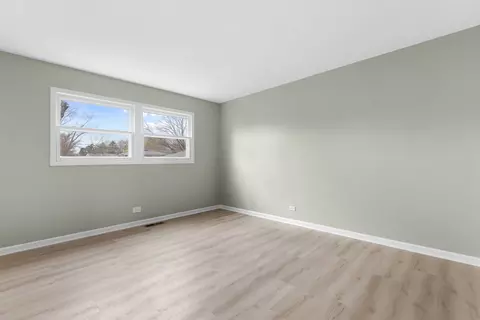 1903 Highview Ave, Mchenry, IL 60050 photo 12