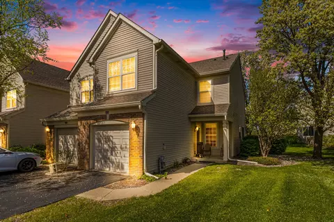 88 Keeneland Ct, Grayslake, IL 60030