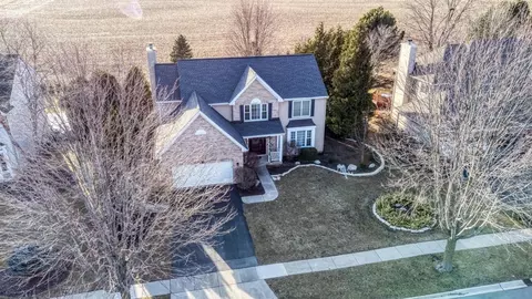 1300 Tunbridge Trl, Algonquin, IL 60102 photo 2