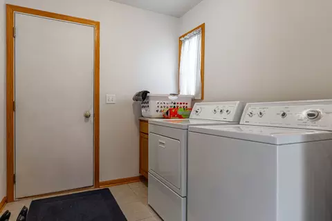 10637 Harrison Ct, Roscoe, IL 61073 photo 12
