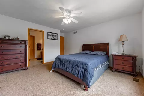 10637 Harrison Ct, Roscoe, IL 61073 photo 14