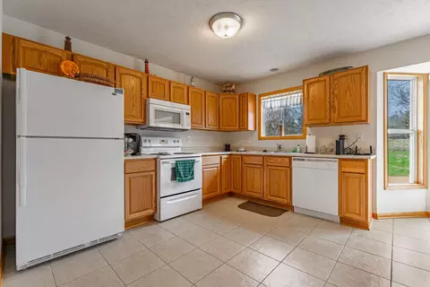 10637 Harrison Ct, Roscoe, IL 61073 photo 10