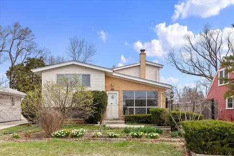 116 W Crystal Ave, Lombard, IL 60148