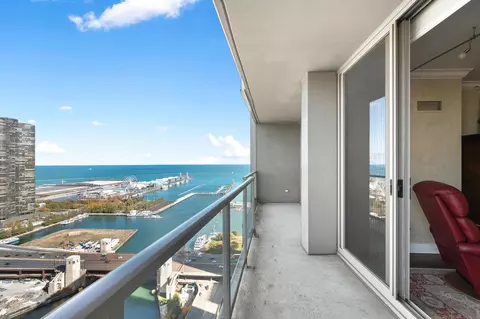 420 E Waterside Dr #3310, Chicago, IL 60601 photo 22