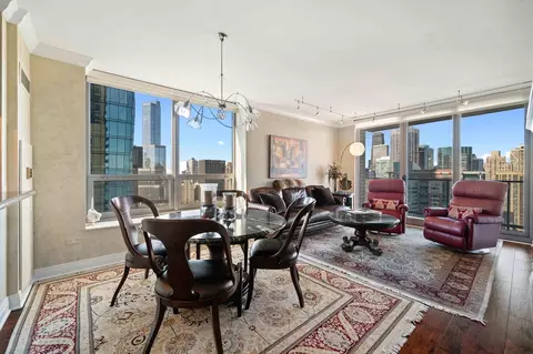 420 E Waterside Dr #3310, Chicago, IL 60601 photo 2
