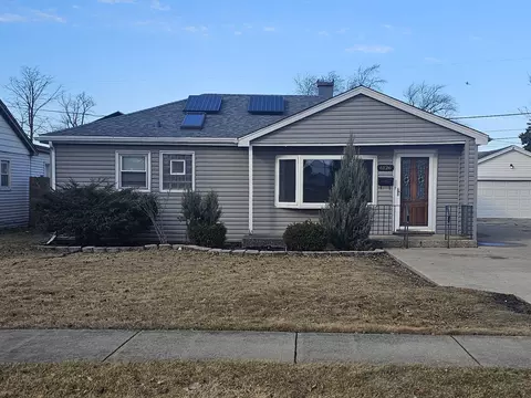 6126 W 82nd Pl, Burbank, IL 60459