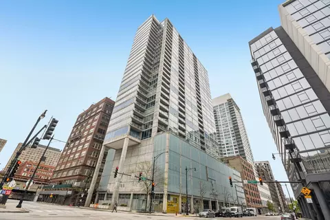 611 S Wells St #1305, Chicago, IL 60607