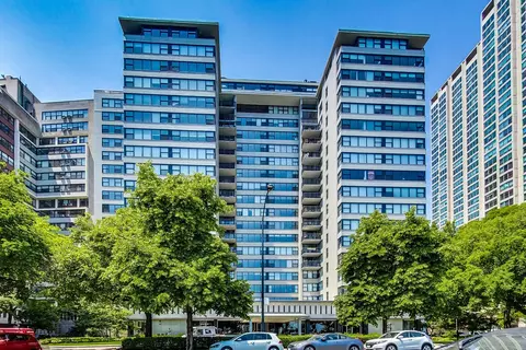 3440 N Lake Shore Dr #19D, Chicago, IL 60657