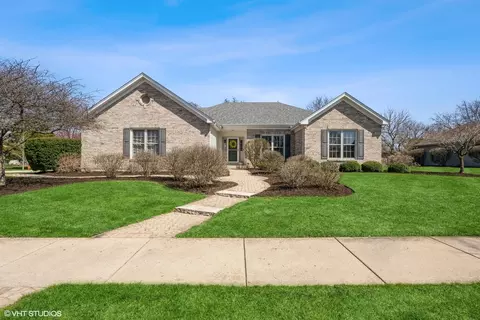 3804 Mallard Ln, Naperville, IL 60564