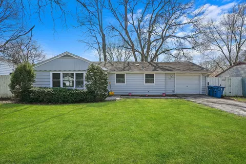 450 California Ave, Aurora, IL 60506