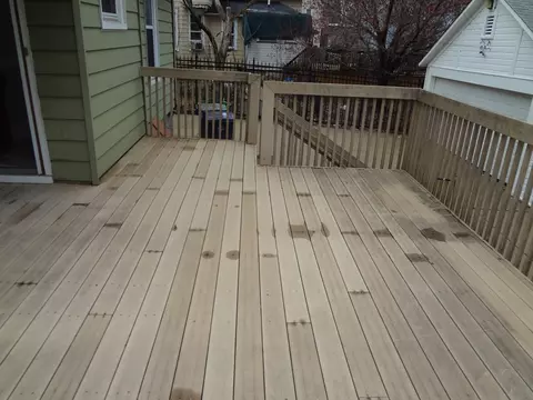 Exterior - 321 Orchard St, Elgin, IL 60123 photo 8 of 9