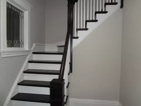 Entry Way - 321 Orchard St, Elgin, IL 60123 photo 4 of 9