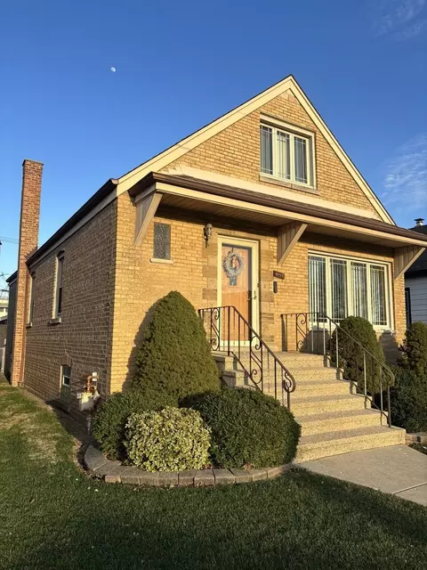Undisclosed, Chicago, IL 60638