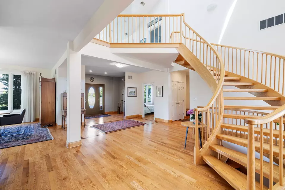 Entry Way - 6827 W Johnson Ct, Monee, IL 60449 photo 3 of 6