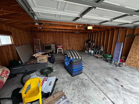 Exterior - 1015 Walter Ave, Des Plaines, IL 60016 photo 3 of 3
