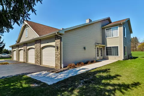 7548 Creek Bnd #0, Rockford, IL 61114
