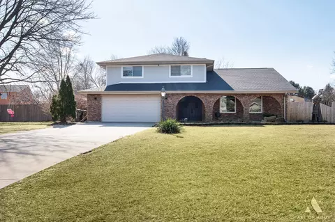 315 Essex Ln, New Lenox, IL 60451