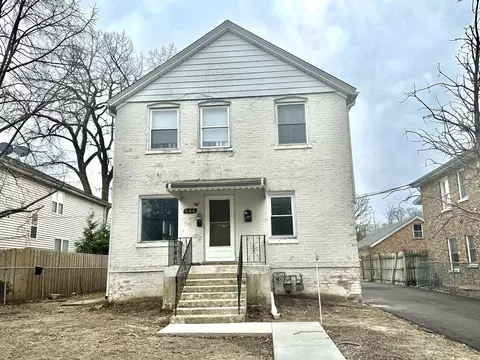 844 Deerfield Rd, Highland Park, IL 60035