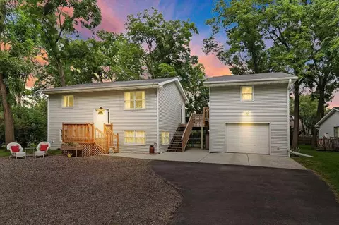173 Dougall St, Sharon, WI 53585