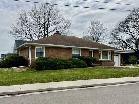 1002 7th St, Peru, IL 61354 photo 3