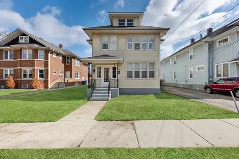 123 Philippa Ave, Waukegan, IL 60085