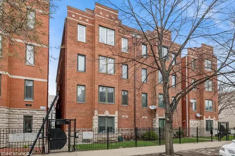 2336 W Harrison St #4, Chicago, IL 60612