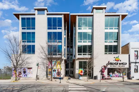 925 N Larrabee St #4S, Chicago, IL 60610