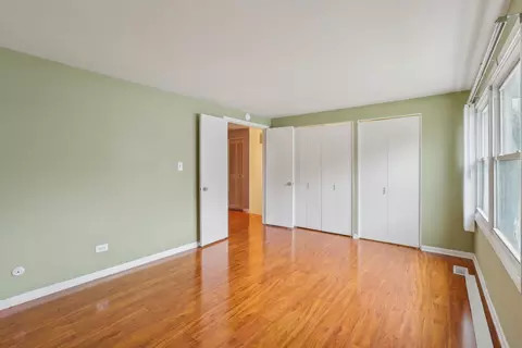 1945 Hancock Dr, Hoffman Estates, IL 60169 photo 14