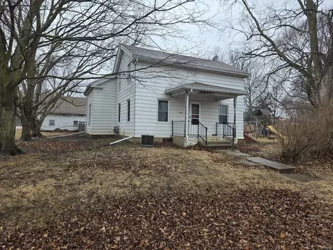 Other - 2203 Deets Rd, Sterling, IL 61081 photo 2 of 5