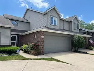 9446 Van Buren St, Crown Point, IN 46307