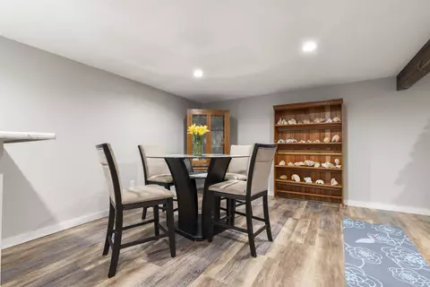 10085 Lismore Rd, Roscoe, IL 61073 photo 14