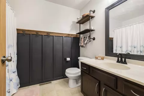 10085 Lismore Rd, Roscoe, IL 61073 photo 9