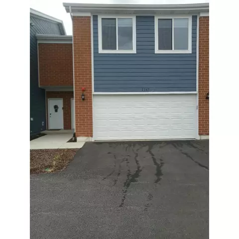 1147 Gillespie Ln, Yorkville, IL 60560