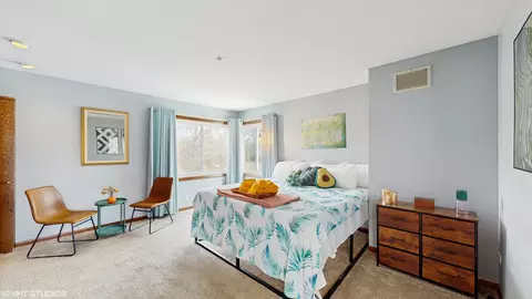 Bedroom - 84 Graymoor Ln, Olympia Fields, IL 60461 photo 3 of 4