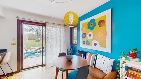 Dining - 84 Graymoor Ln, Olympia Fields, IL 60461 photo 5 of 6