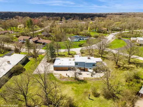 View/Area - 84 Graymoor Ln, Olympia Fields, IL 60461 photo 3 of 9