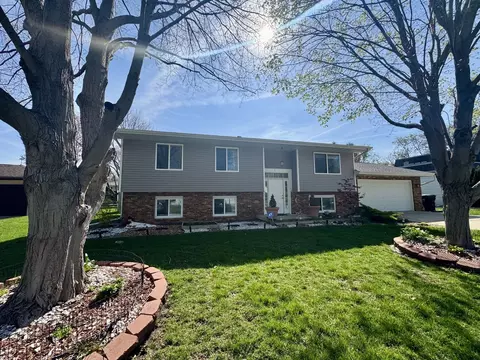 110 S Orr Dr, Normal, IL 61761 photo 2