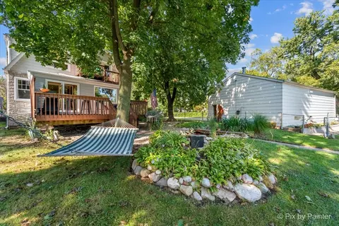 1233 Fox River Dr, Algonquin, IL 60102 photo 45