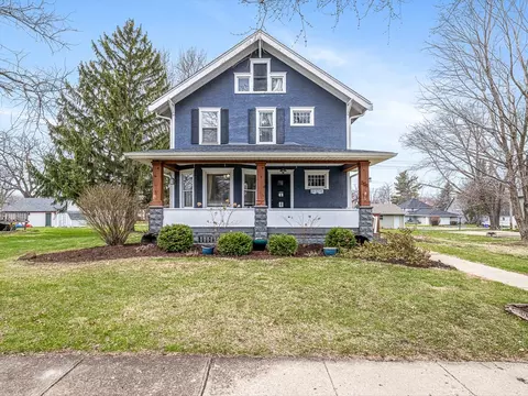 309 S Seward St, Winnebago, IL 61088