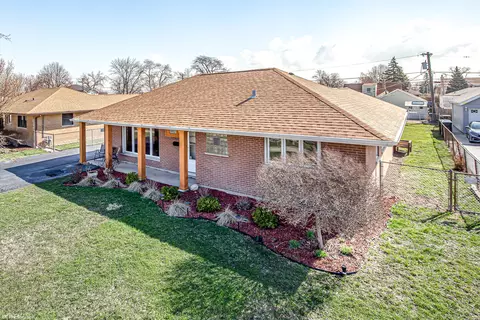 10927 Menard Ave, Chicago Ridge, IL 60415