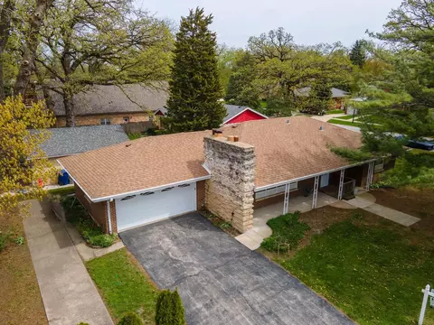9648 Major Ave, Oak Lawn, IL 60453