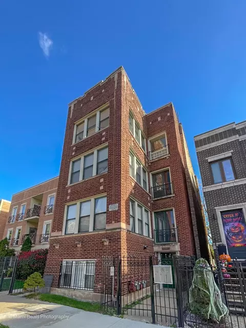 6541 S Woodlawn Ave, Chicago, IL 60637