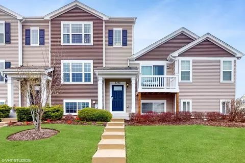 2362 Upland Rd, Pingree Grove, IL 60140