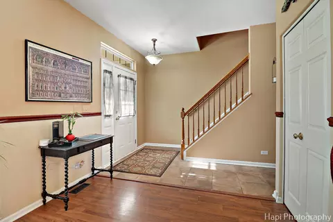 Entry Way - 437 Deer Run Rd, Lakemoor, IL 60051 photo 1 of 2