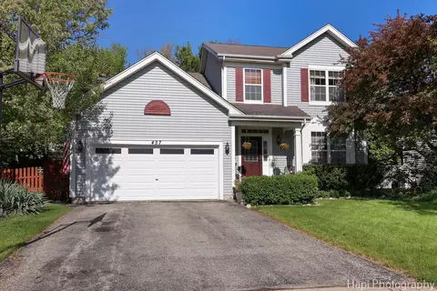 Exterior - 437 Deer Run Rd, Lakemoor, IL 60051 photo 2 of 8