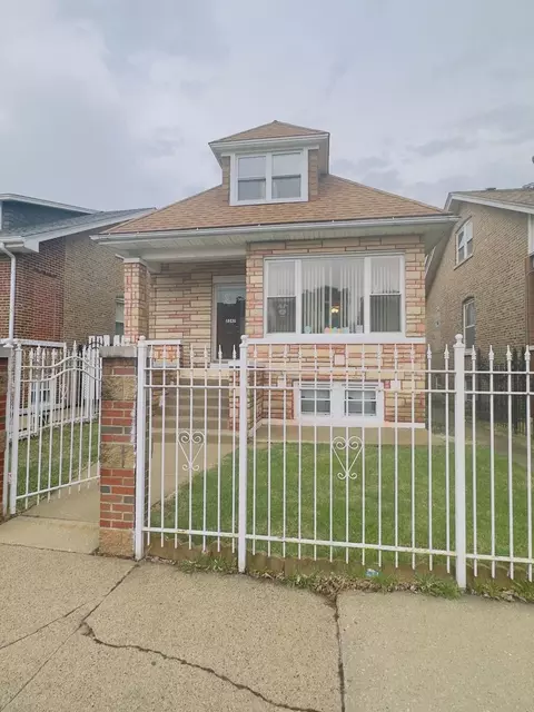 2247 N Laramie Ave, Chicago, IL 60639